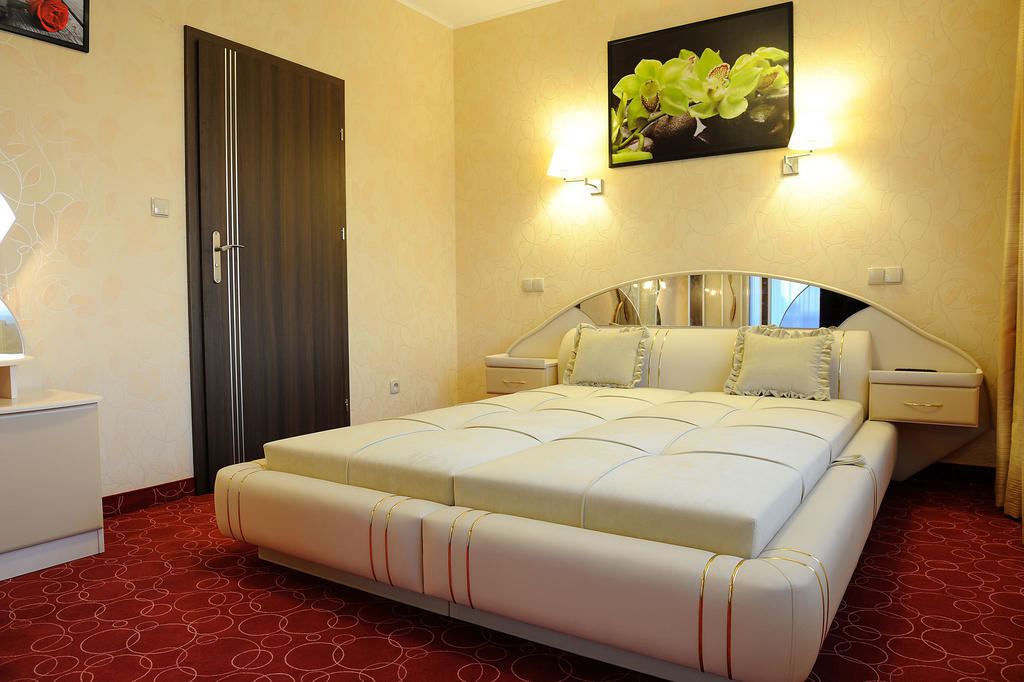 Hotel Aquarius Restaurant Wellness Spa Ciechocinek Buitenkant foto